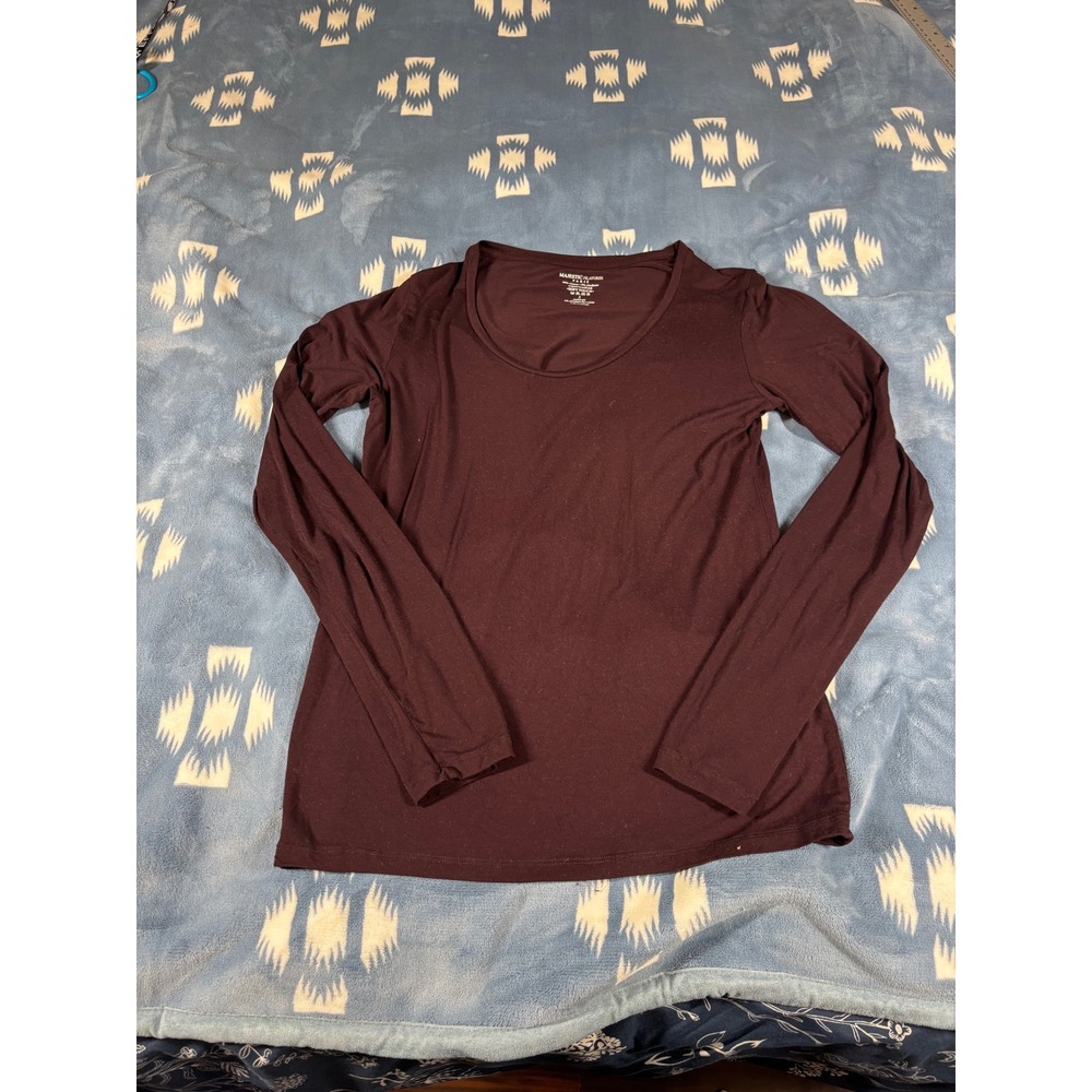 Majestic Filatures Burgundy Soft Touch Long Sleeve Scoop Neck Top Size 2